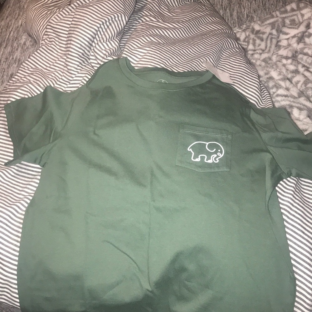 Women’s medium ivory Ella shirt